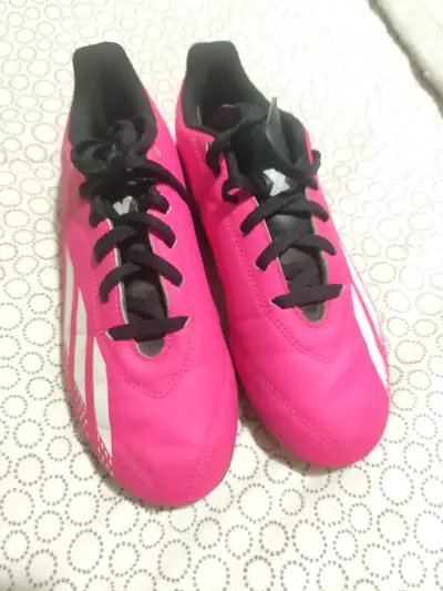 Zapatillas de fútbol Adidas rosas talla 36 - miniatura 1