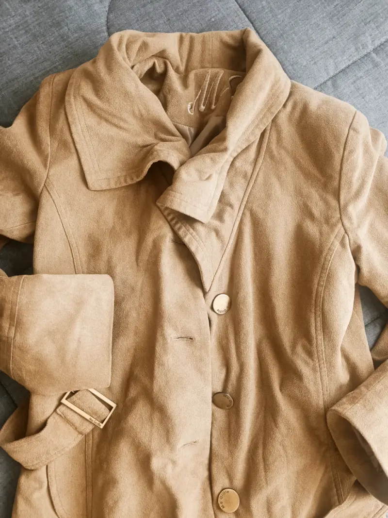 Abrigo simil gamuza beige Ma Griffe talla 40 - 2