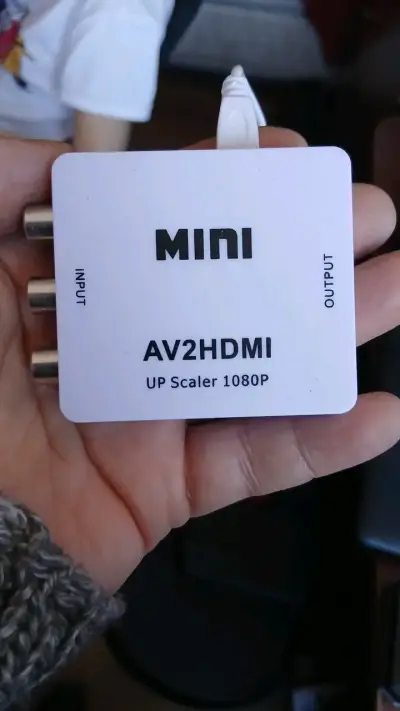 Convertidor Mini AV a HDMI con escalador 1080P - miniatura 2