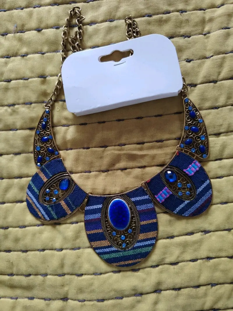 Collar étnico diseño tribal - 1
