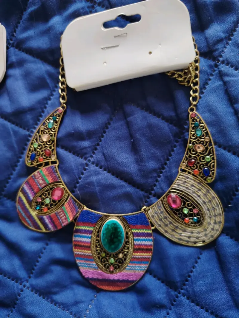 Collar étnico diseño tribal - 2