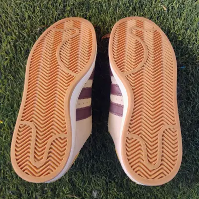 Zapatillas Adidas Campus blancas con detalles cafe - miniatura 5