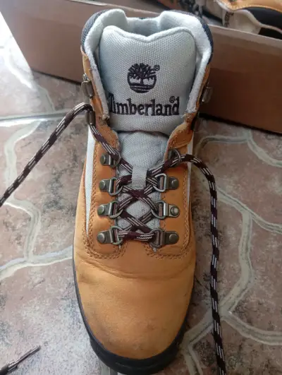 Botas de montaña Timberland marrón y blanco - miniatura 2