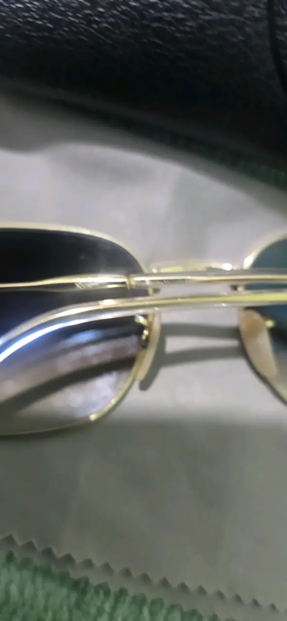Gafas de sol Ray-Ban doradas con estuche - 6