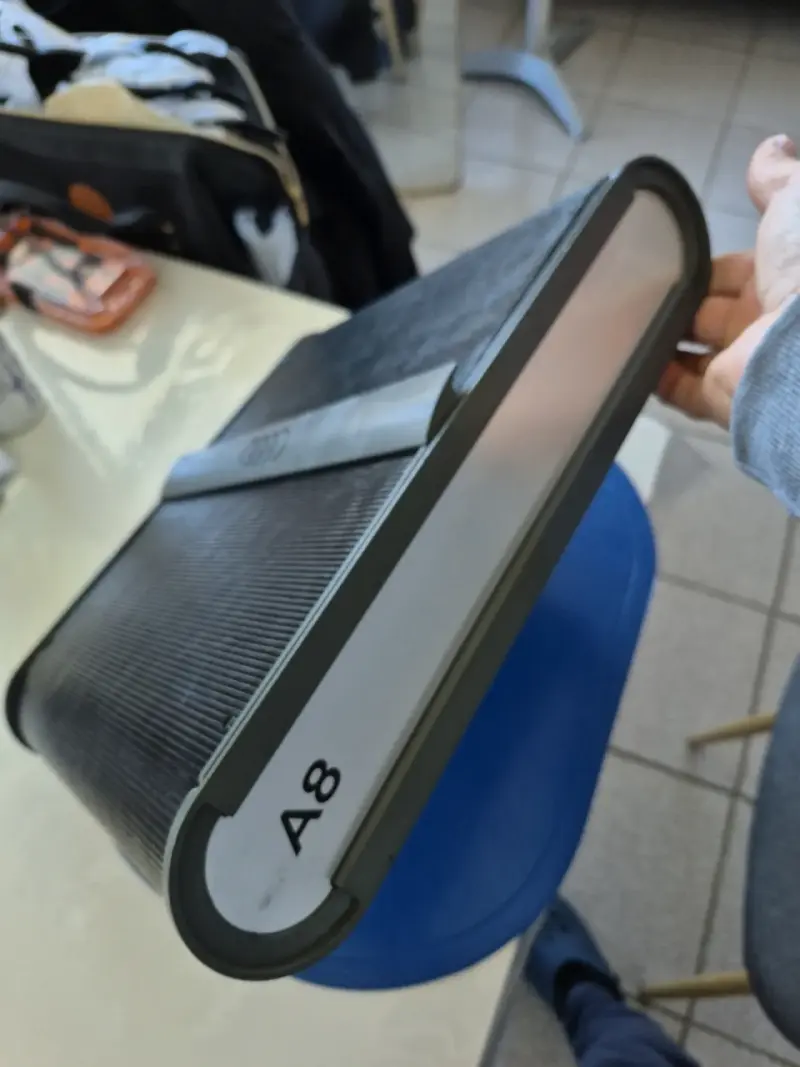 Porta documntos Audi A8 plegable - 3