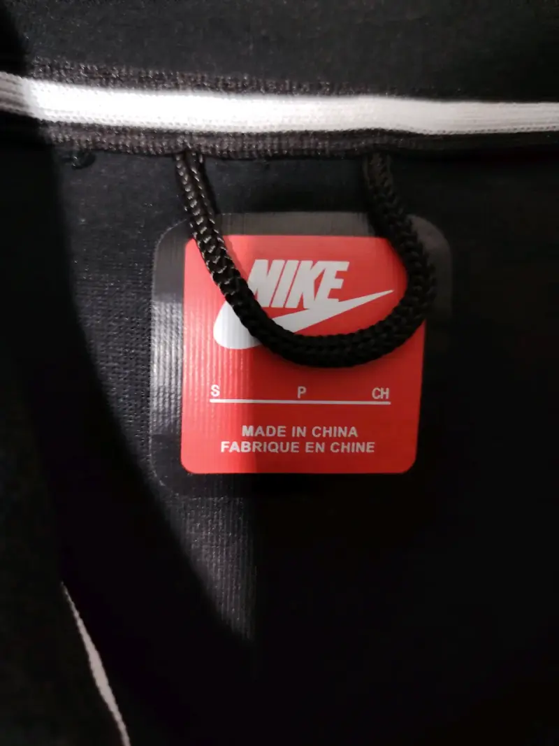 NIKE TECH 26' NEGRO S - 4