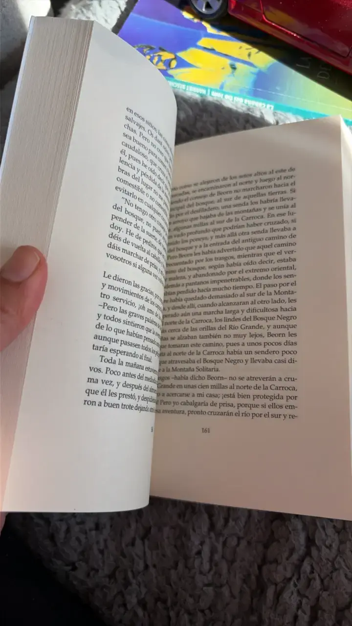 Libro El Hobbit de J.R.R. Tolkien Edición Económica - 2