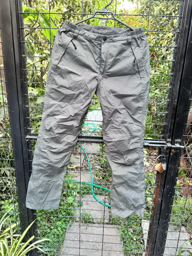 Pantalones de trekking grises Doite impermeable - 1
