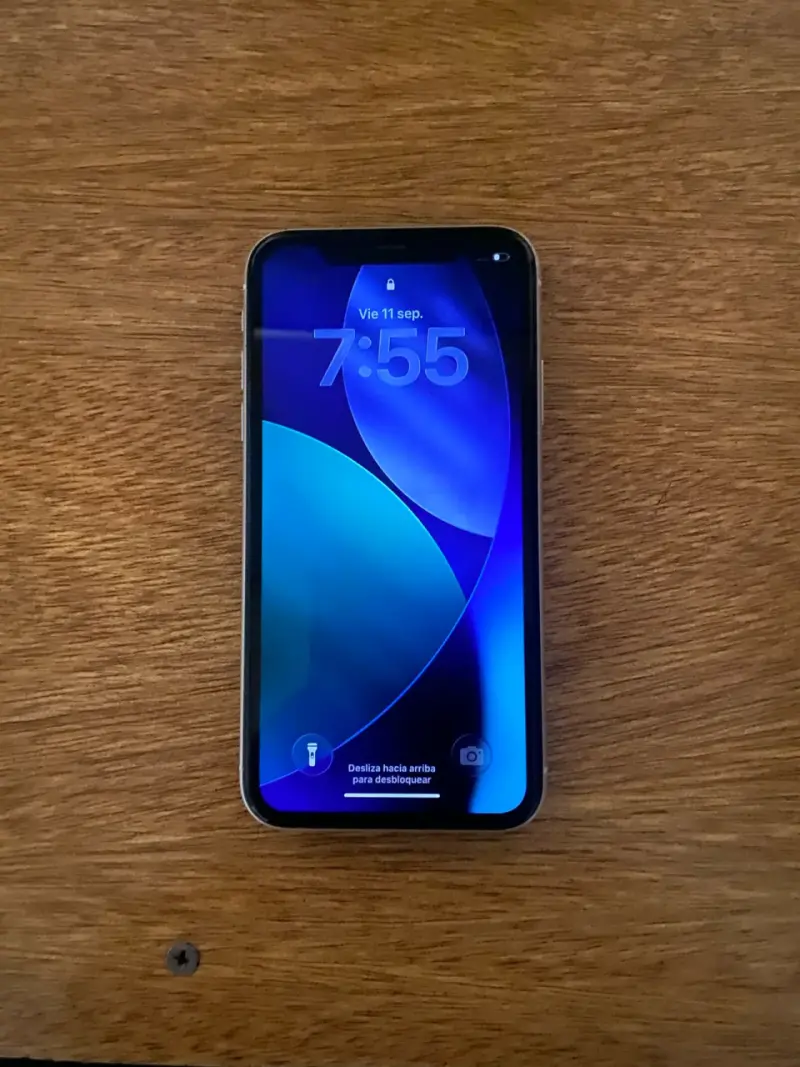 iPhone 11 128GB - 1