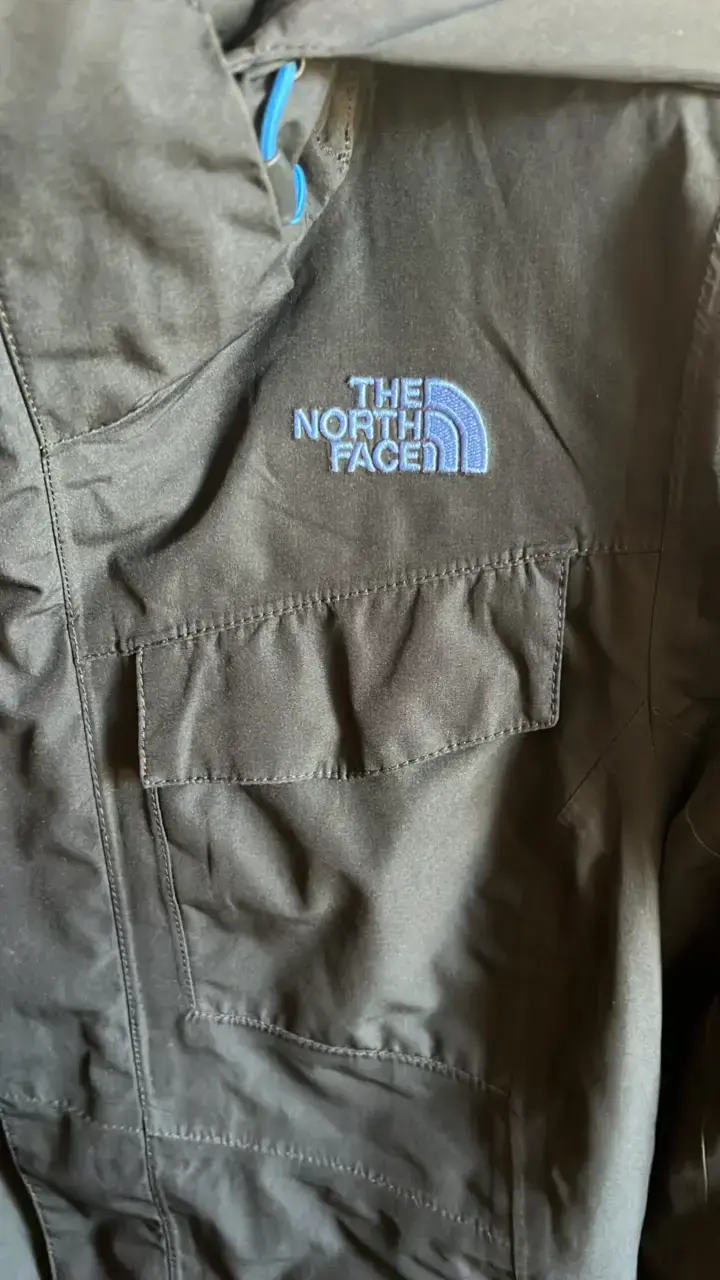 Parka térmica impermeable The North Face negra - 2