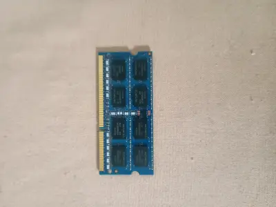 Memorias RAM Kingston y Samsung 4GB DDR3 - miniatura 3