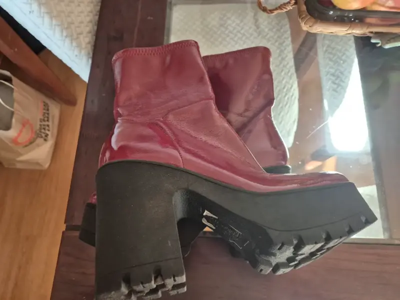 Botines de cuero rojo con plataforma - 2
