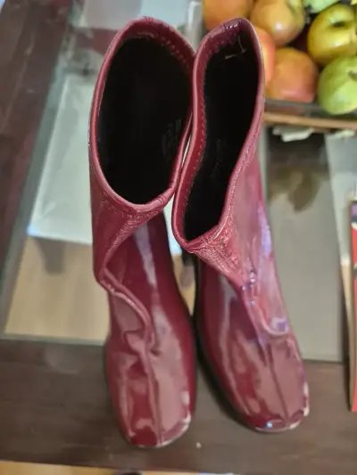Botines de cuero rojo con plataforma - miniatura 3