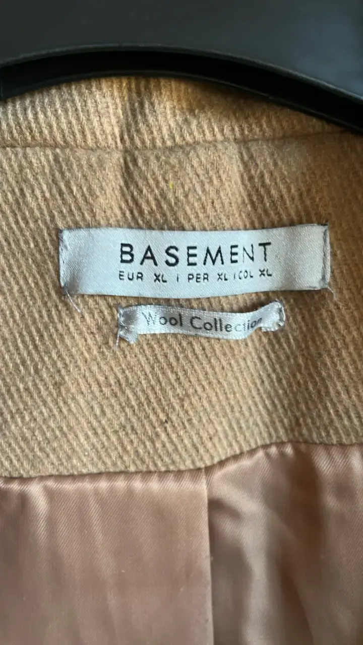 Abrigo de lana beige con capucha Basement - 2