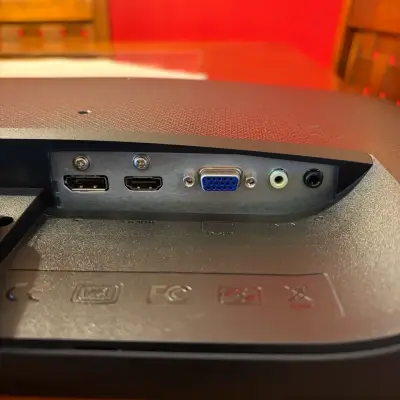 Monitor BenQ 24 pulgadas Full HD - miniatura 4