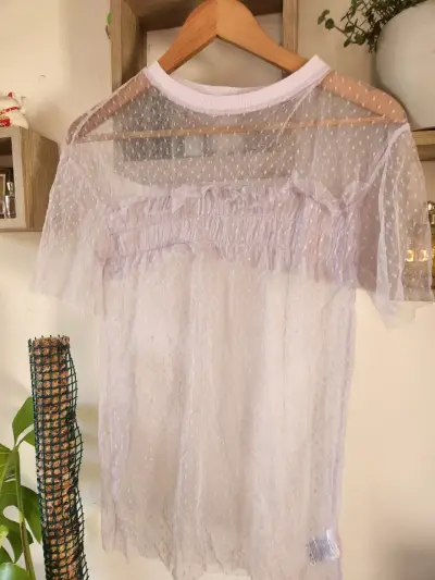 Blusa Transparente de Malla con Lunares - miniatura 1