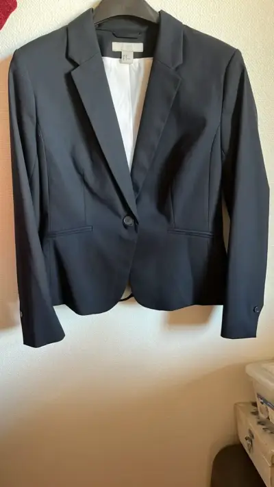 Blazer negro para mujer H&M talla 42 - miniatura 1