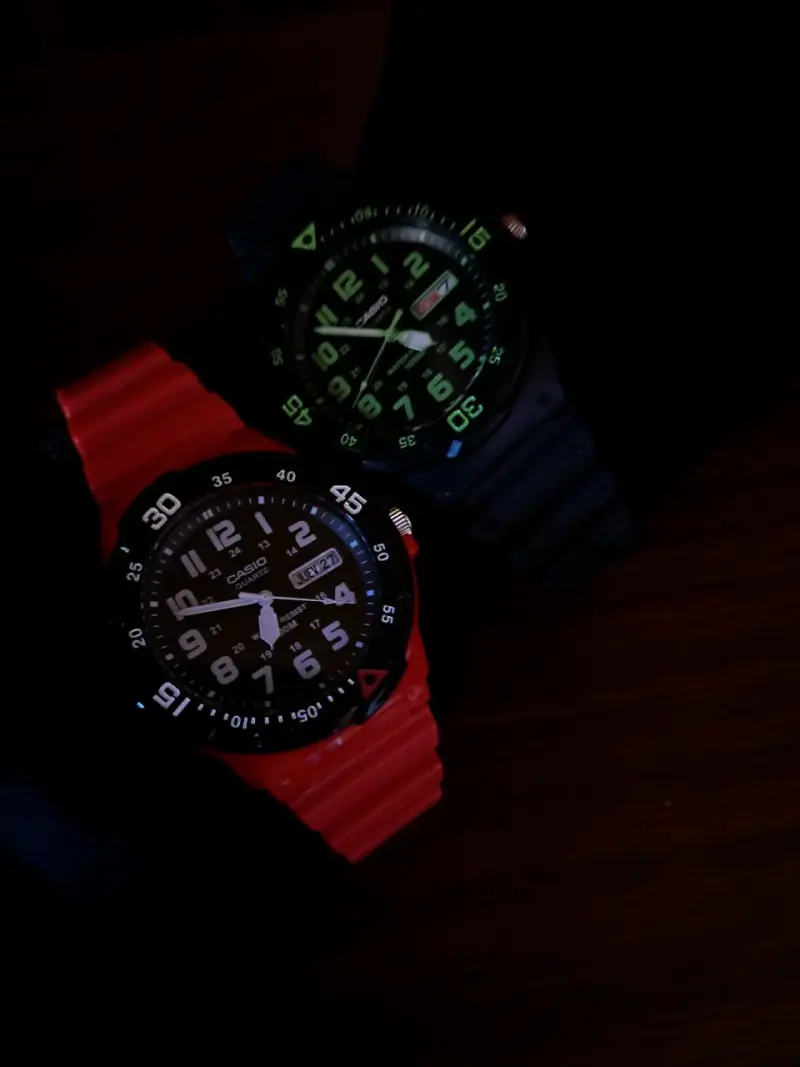 Relojes Casio MRW-200H resistentes al agua - 1