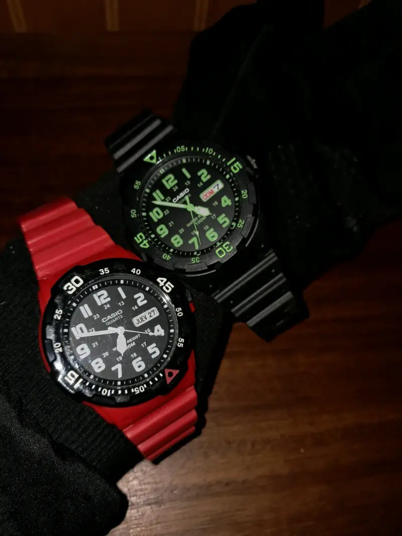 Relojes Casio MRW-200H resistentes al agua - 6