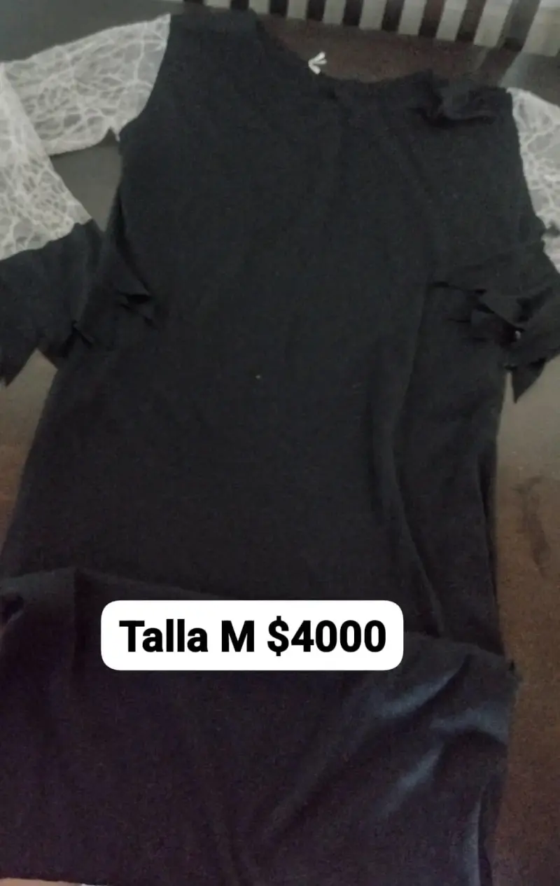 Vestido de fiesta negro con mangas de encaje - 1