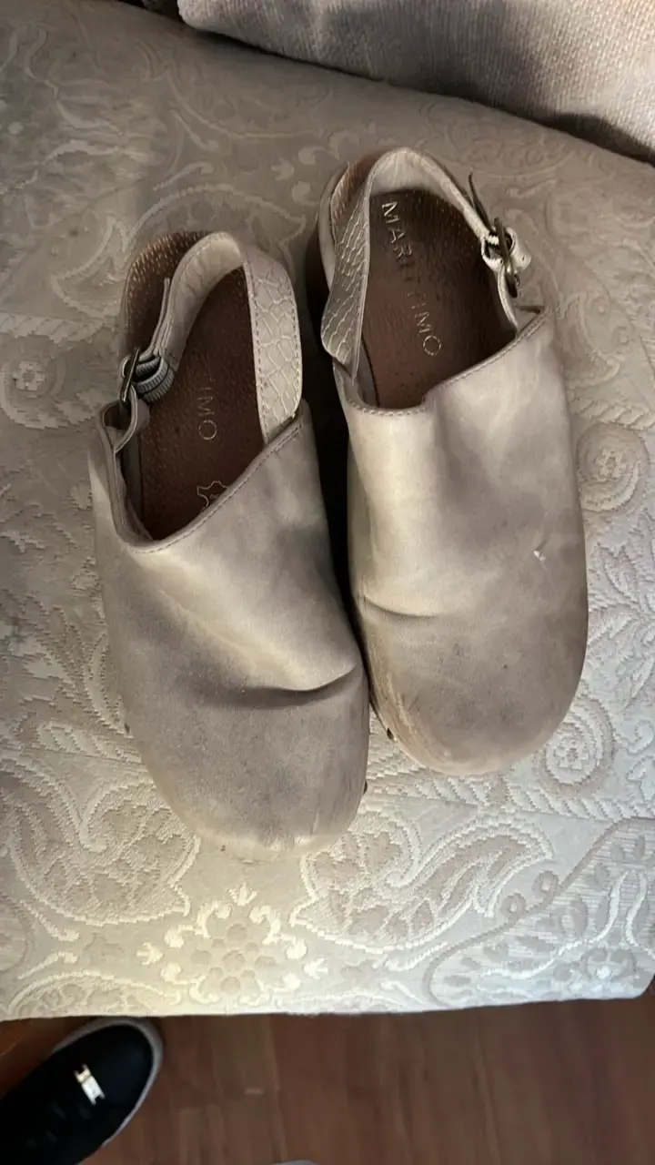 Zuecos de cuero beige con tacón de madera 37 - 2