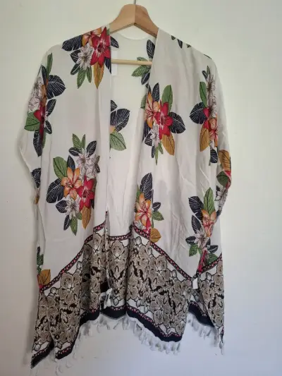 Kimono floral bohemio para mujer - miniatura 2