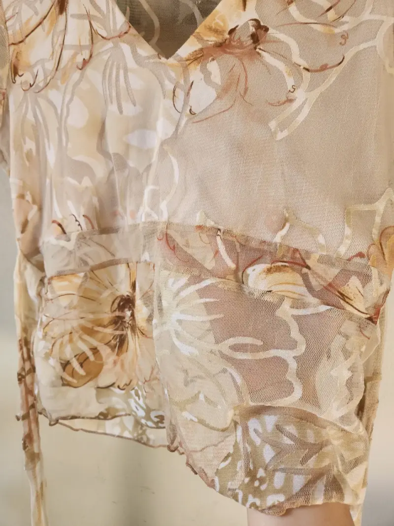 Blusa de encaje floral - 2