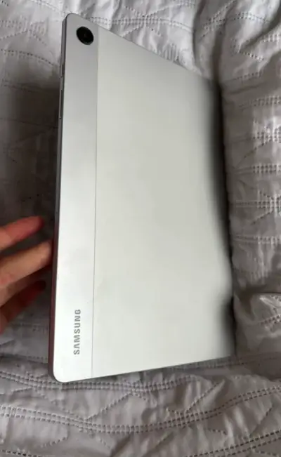 Tablet Samsung Galaxy Tab A9+ en buen estado - miniatura 5