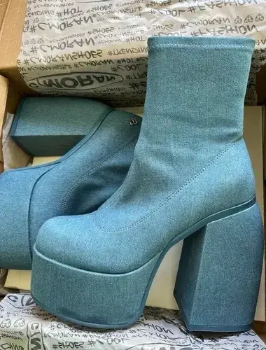 Botas de plataforma altas de mezclilla azul CMoran