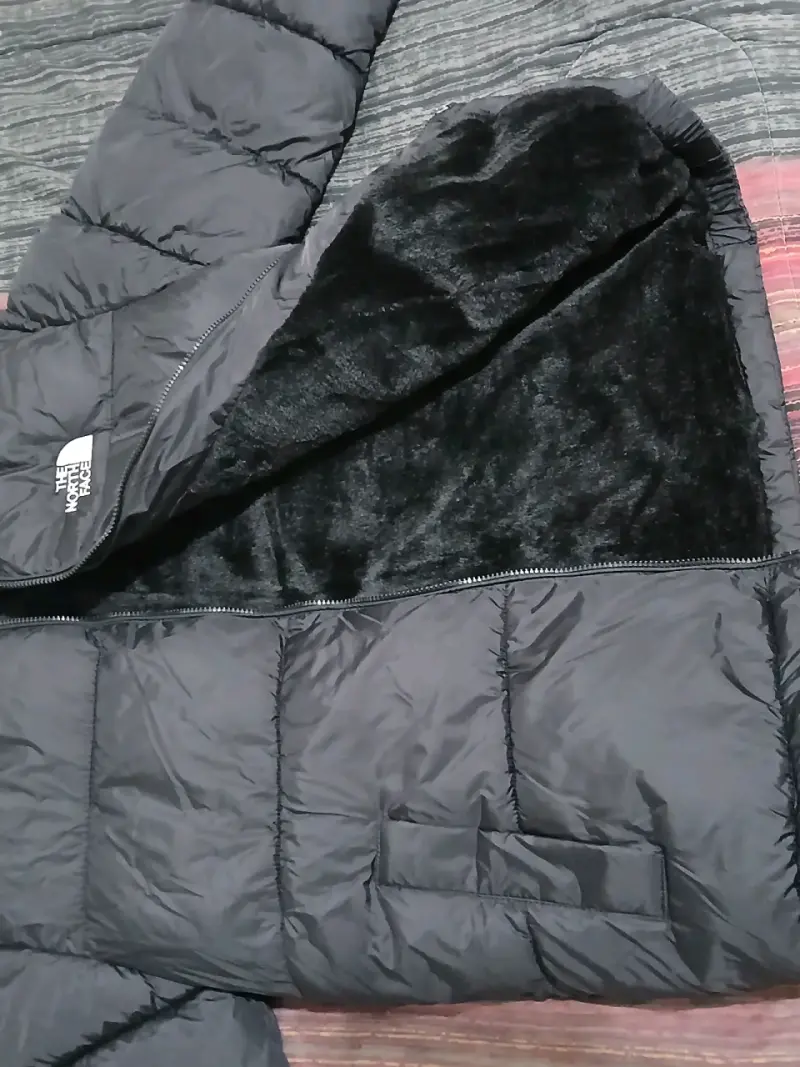 Chaqueta de plumas negra The North Face - 2