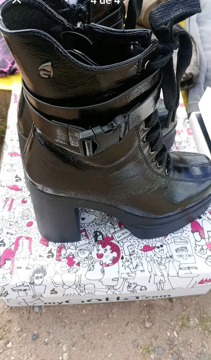 Botines de charol negro con plataforma - 1