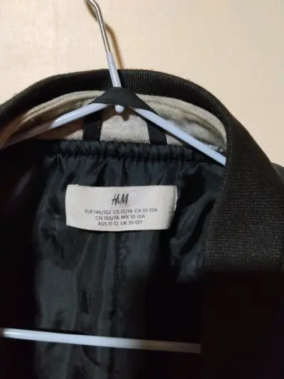 Chaqueta bomber negra H&M para niños - miniatura 3