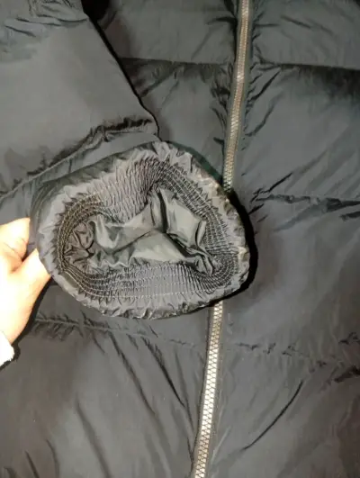 Chaqueta acolchada negra Jordan para hombre - miniatura 5