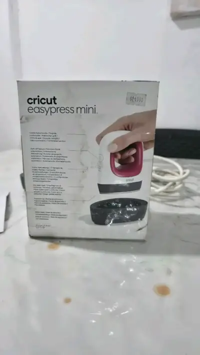 Plancha Cricut EasyPress Mini compacta - miniatura 3