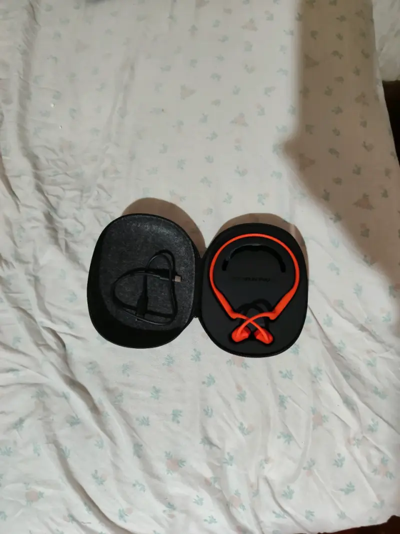 Auriculares deportivos inalámbricos naranjos - 2