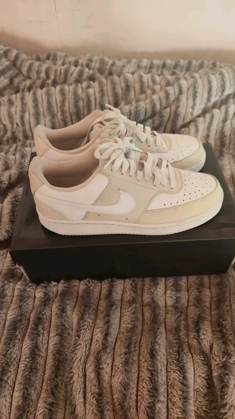 Zapatillas deportivas blancas de cuero - 2