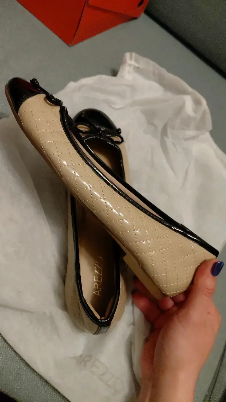 Bailarinas beige y negro Arezzo - 4