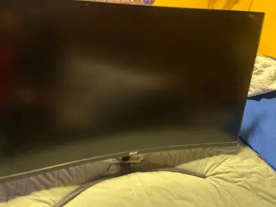 Monitor curvo Acer E 31.5 pulgadas 144 hz - miniatura 1