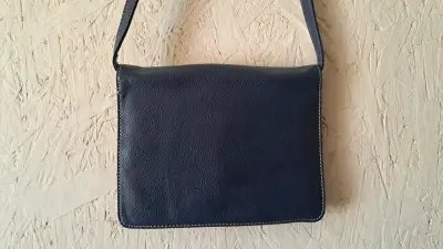 Cartera cruzada azul Nine West en buen estado - miniatura 5