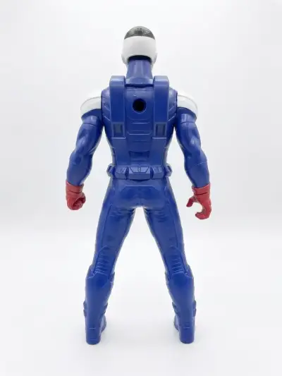 Figura de acción Capitán América Sam Wilson - miniatura 2