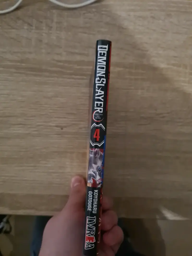 Manga Demon Slayer Volumen 4 de Koyoharu Gotouge - 2
