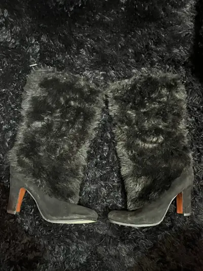 Botas de tacón alto con pelo negro Sam Edelman - miniatura 1