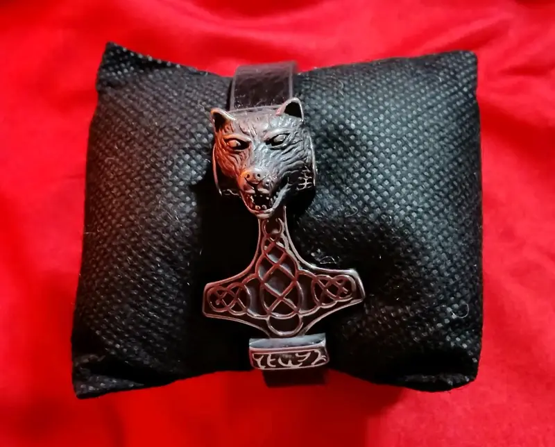 Pulsera de cuero trenzado con calavera metálica - 5