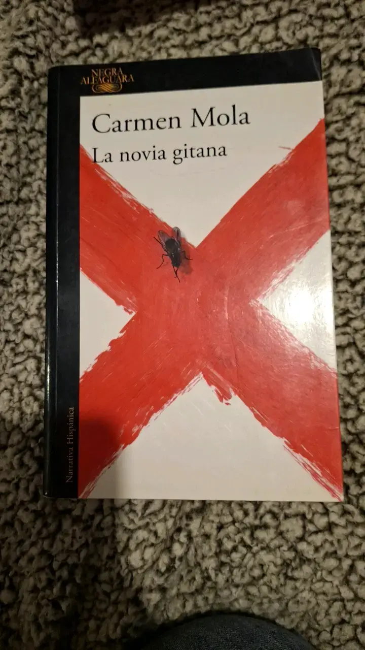 Libro 'La novia gitana' de Carmen Mola - 1