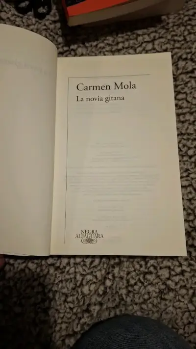Libro 'La novia gitana' de Carmen Mola - miniatura 2