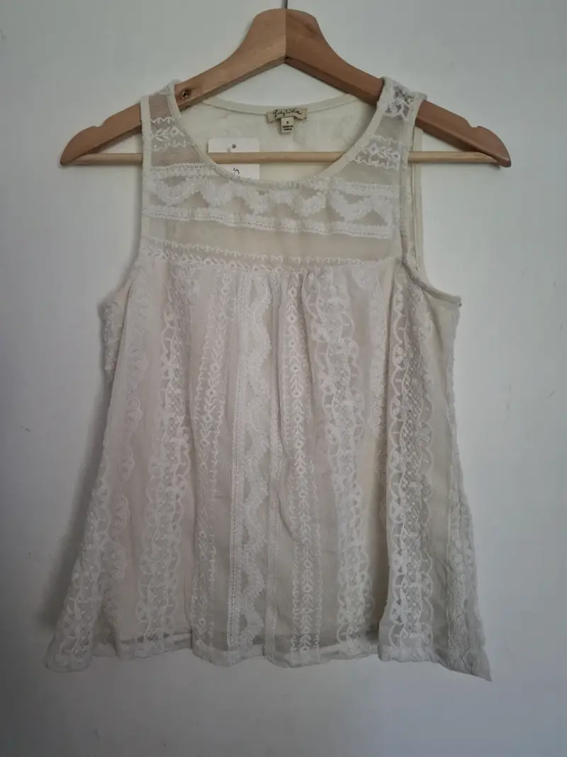 Blusa de encaje blanco invierno sin mangas - 2