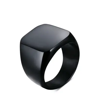 Anillo de calaveras dorado estilo gótico - miniatura 4