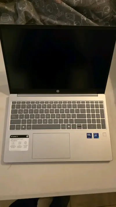 Notebook HP 15.6" Intel core I5 Ultra, 16Ram 1TB - miniatura 4