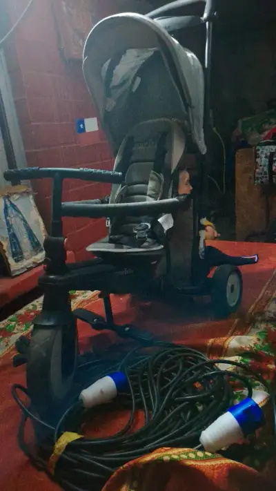 Triciclo para niños con manillar ajustable - miniatura 1
