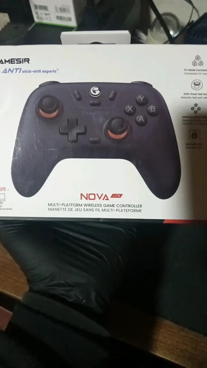 Mando negro GameSir Nova Lite para PC y swotch - 1